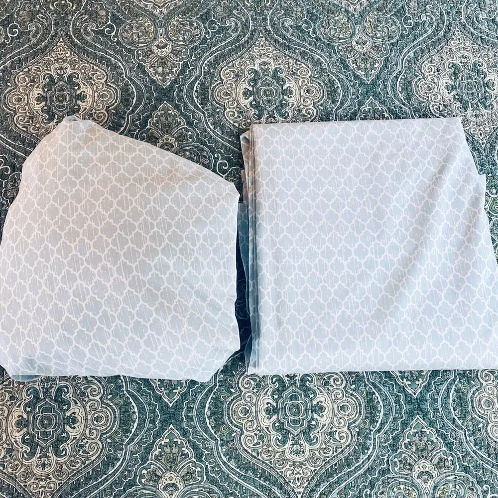 Martha Stewart Blue and White Patterned Bedding Sheets